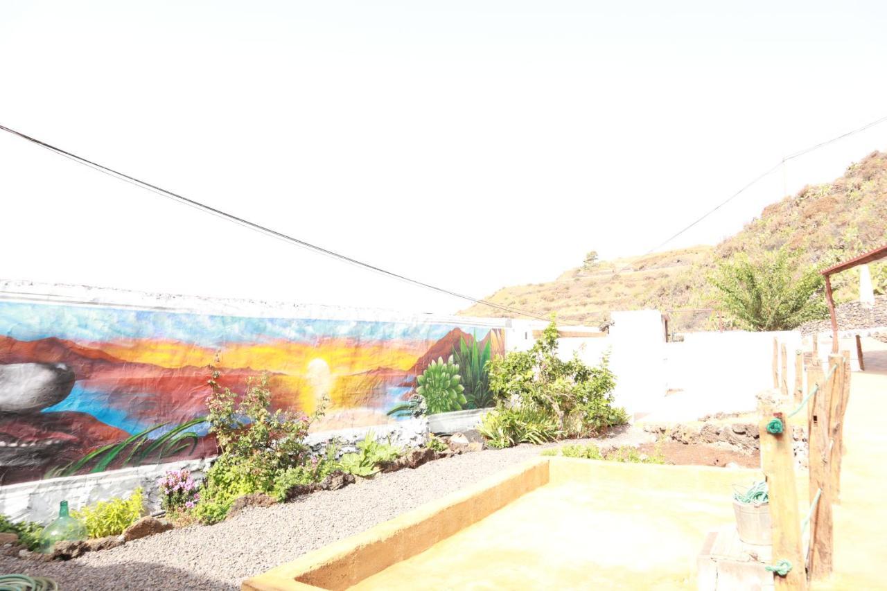 Vivienda Vacacional Casa Lola Taibique エクステリア 写真