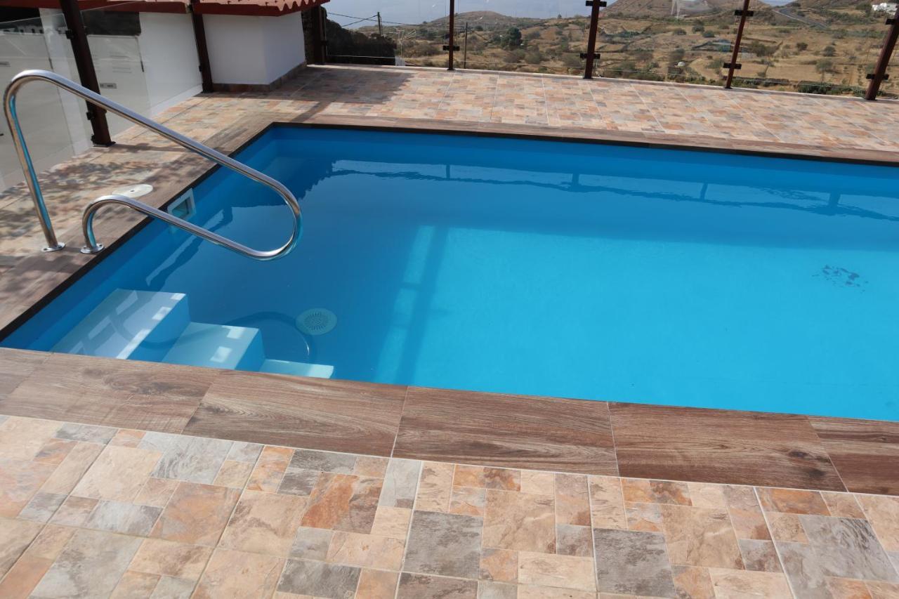 Vivienda Vacacional Casa Lola Taibique エクステリア 写真