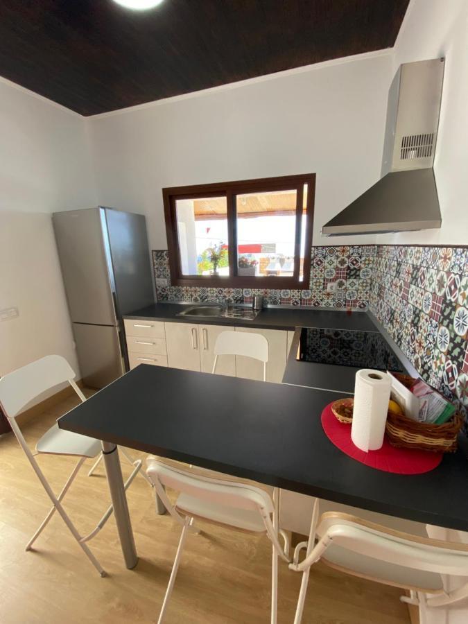 Vivienda Vacacional Casa Lola Taibique エクステリア 写真